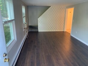 19 Allen St in Woburn, MA - Building Photo - Building Photo