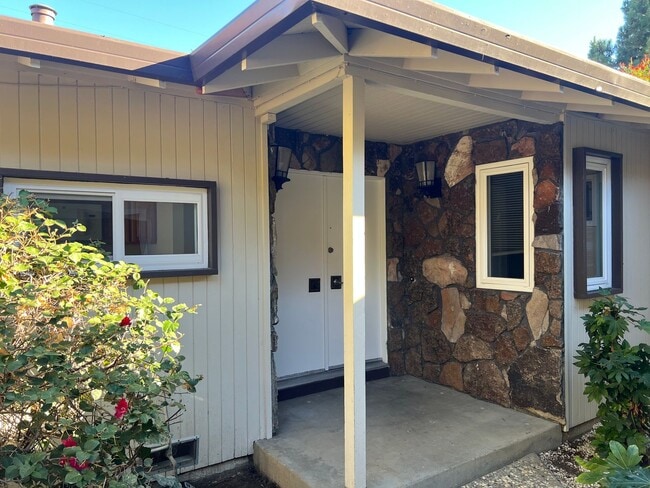 1265-1267 W Washington Ave in Sunnyvale, CA - Building Photo - Building Photo