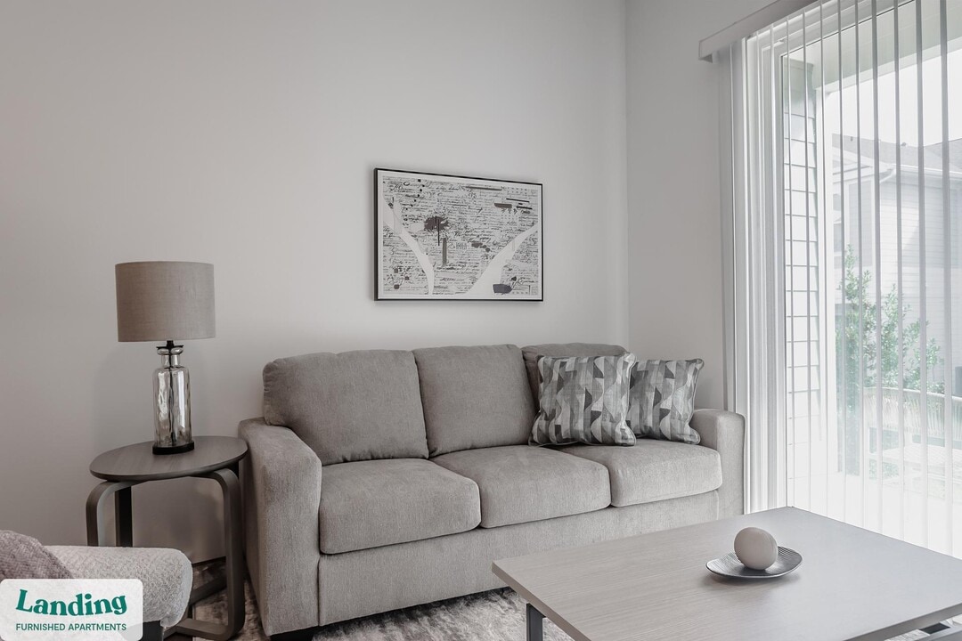 515 Corso Ln in Davenport, FL - Building Photo