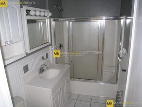 18 Bigelow St, Unit 3 in Boston, MA - Building Photo - Building Photo