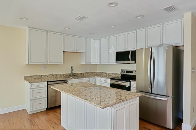 property at 2168 Paloma St