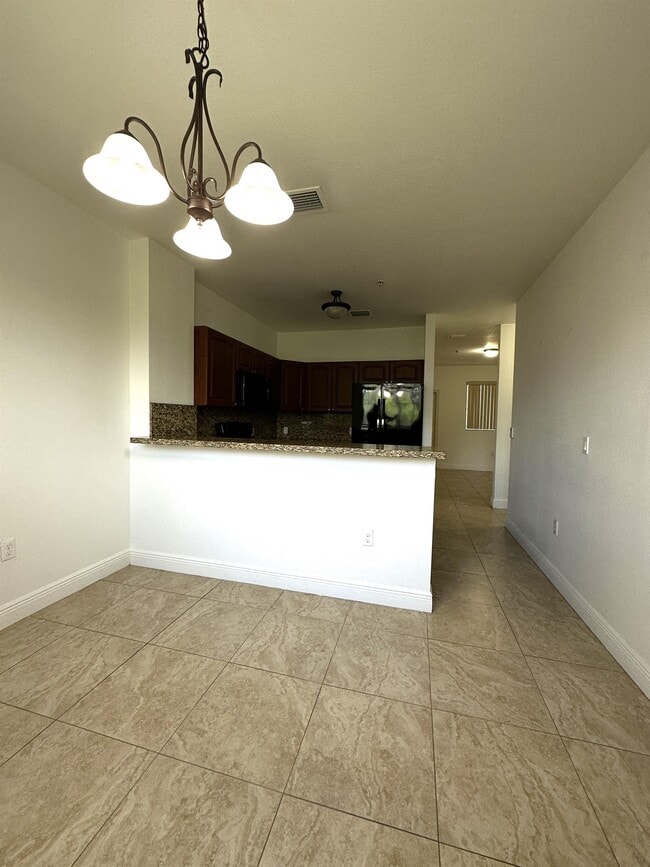 18230 NW 59th Ave in Hialeah, FL - Building Photo - Building Photo