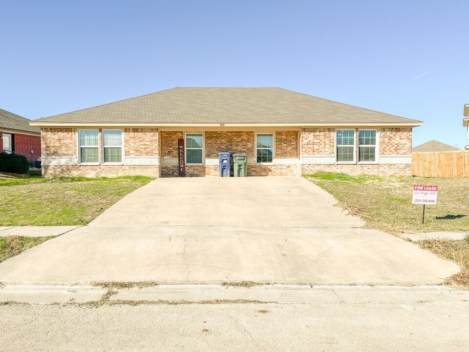 304 Janelle Dr in Copperas Cove, TX - Building Photo