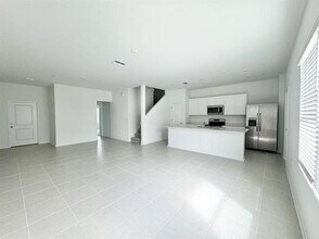 2273 White Buffalo St in Apopka, FL - Building Photo - Building Photo