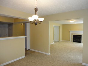 6055 Polonius Ct in Indianapolis, IN - Building Photo - Building Photo