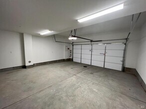 426 Semillon Ln in Santa Rosa, CA - Building Photo - Building Photo