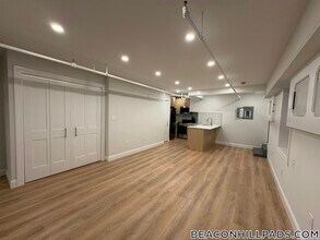 2 Joy St in Boston, MA - Building Photo - Building Photo