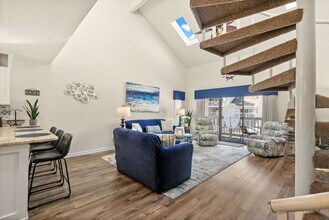 1908 Hwy 17 S, Unit SI ID1382458P in North Myrtle Beach, SC - Foto de edificio - Building Photo