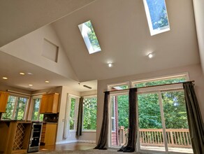 12150 SW Sheldrake Way in Beaverton, OR - Building Photo - Building Photo