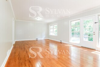 136 Tanglewood Dr in Anderson, SC - Building Photo - Building Photo