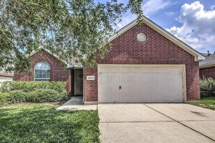 22907 Sebastian Dr in Porter, TX - Building Photo