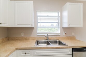 3802 35th St SW in Lehigh Acres, FL - Building Photo - Building Photo