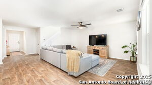 13740 Redrock Dr in San Antonio, TX - Building Photo - Building Photo