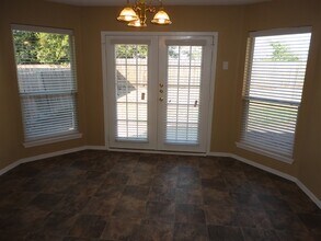 512 Timber Dr in Waxahachie, TX - Building Photo - Building Photo