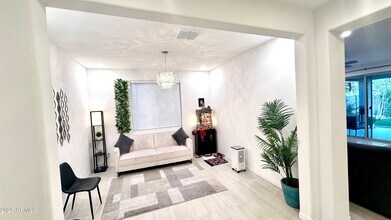 12823 W Ocotillo Rd in Glendale, AZ - Building Photo - Building Photo