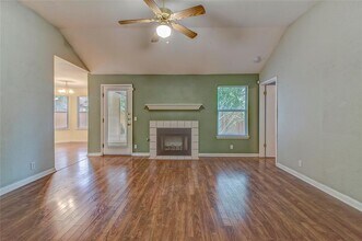 109 Azalea Dr in Georgetown, TX - Building Photo - Building Photo