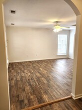 220 Barnevelder Dr in Lexington, SC - Building Photo - Building Photo