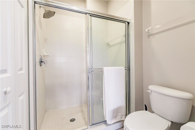 20101 Seagrove St in Estero, FL - Foto de edificio - Building Photo