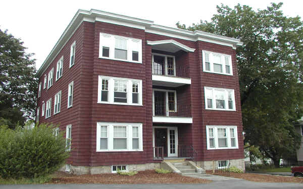 148 Lovell St in Worcester, MA - Building Photo