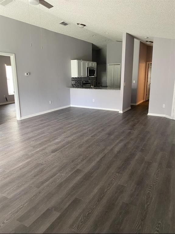1548 Tiverton Blvd in Winter Garden, FL - Building Photo - Building Photo