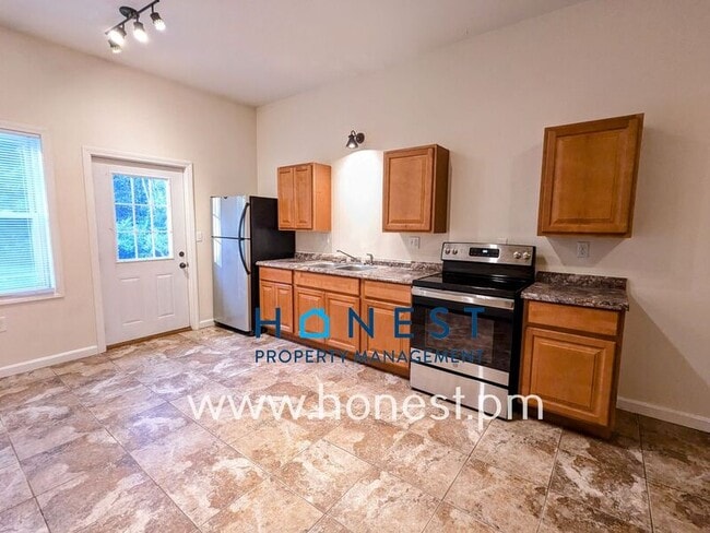 1635 Lewiston Rd in Litchfield, ME - Building Photo - Building Photo