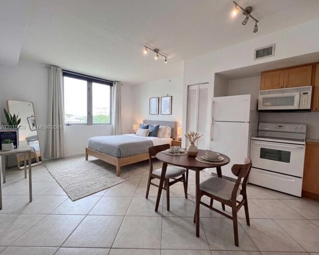 property at 2630 SW 28th St