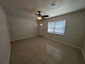 717 S Midwest Blvd in Midwest City, OK - Building Photo - Building Photo