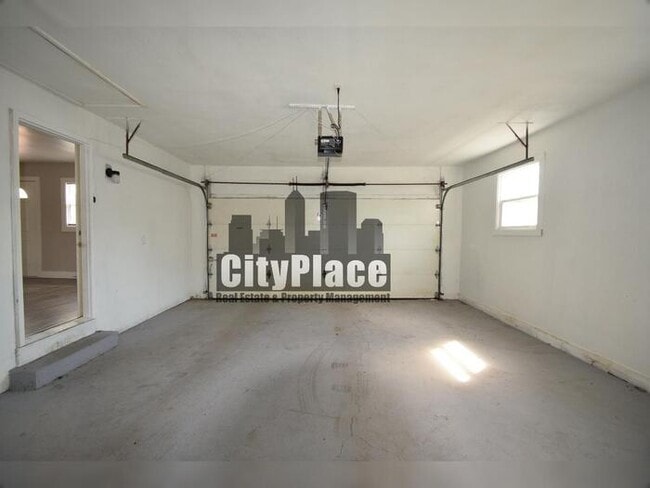 4550 S Keystone Ave in Indianapolis, IN - Building Photo - Building Photo