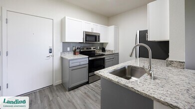 1811 E Apache Blvd, Unit 3075 in Tempe, AZ - Building Photo - Building Photo