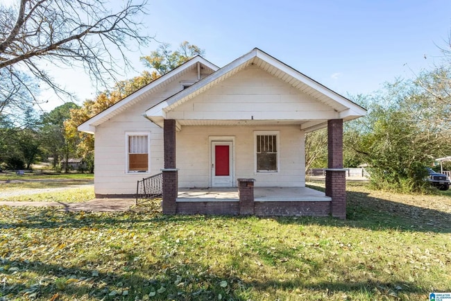 property at 164 Virginia Ave N