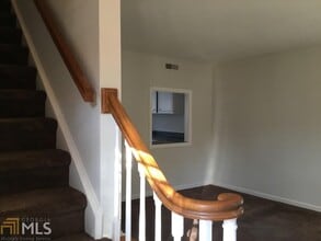 3121 Colonial Way in Chamblee, GA - Building Photo - Building Photo