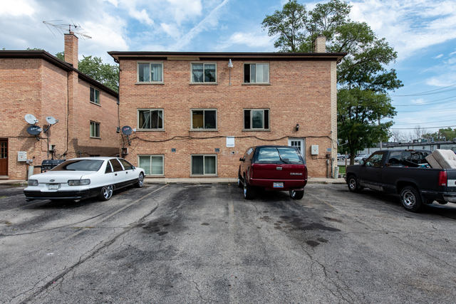 328 N Oakwood Ave, Unit GS in Waukegan, IL - Building Photo - Building Photo