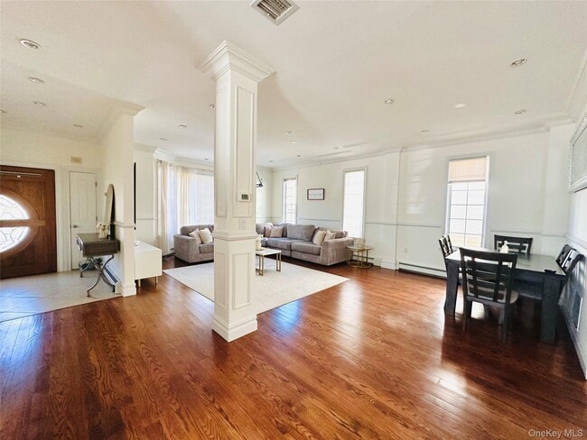 48 MacFarland Ave in Staten Island, NY - Building Photo - Building Photo