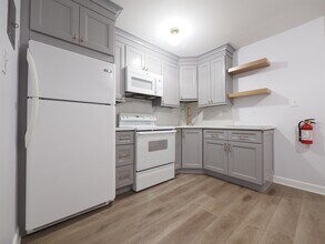 78 69th St in Guttenberg, NJ - Building Photo - Building Photo