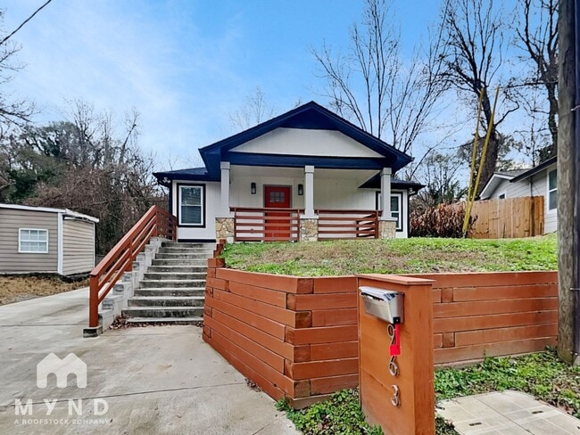 property at 963 Sims Ave NW