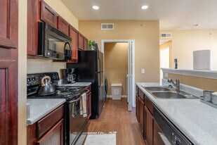 Magnolia at Village Creek in Fort Worth, TX - Building Photo