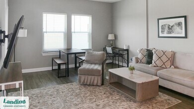 3050 Steeple Cir, Unit 4308 in Cape Coral, FL - Foto de edificio - Building Photo