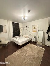 51 Elm St in Albany, NY - Building Photo - Building Photo