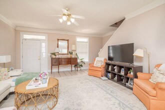 1093 Saint Andrews Ln in Starkville, MS - Building Photo - Building Photo