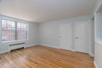 Clinton & Prospect Apartments in Cambridge, MA - Foto de edificio - Interior Photo