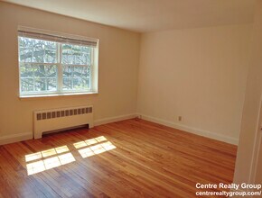 9 Charlesbank Rd, Unit 4 in Newton, MA - Building Photo - Building Photo