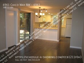 6961 Chico Way NW in Bremerton, WA - Building Photo - Building Photo