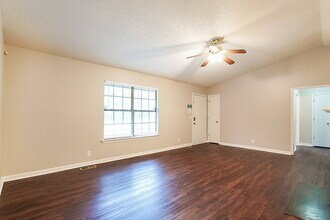 3500 Roundwood Forest Dr in Nashville, TN - Building Photo - Building Photo