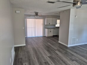 2131 W Greenway Pl in Citrus Springs, FL - Building Photo - Building Photo