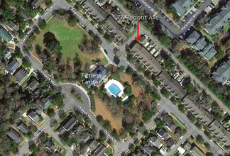 77 Regent Ave in Bluffton, SC - Foto de edificio - Building Photo