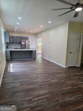 135 Howell Dr SW in Atlanta, GA - Building Photo - Building Photo