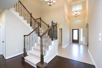 5519 Mangrove Creek Ln in Sugar Land, TX - Building Photo - Building Photo