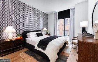 210 S 12th St, Unit 0B-1-14P in Philadelphia, PA - Building Photo