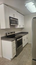 4860 Clayton Rd in Concord, CA - Building Photo - Building Photo