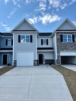 1404 Hartley Ln in Greenville, NC - Building Photo